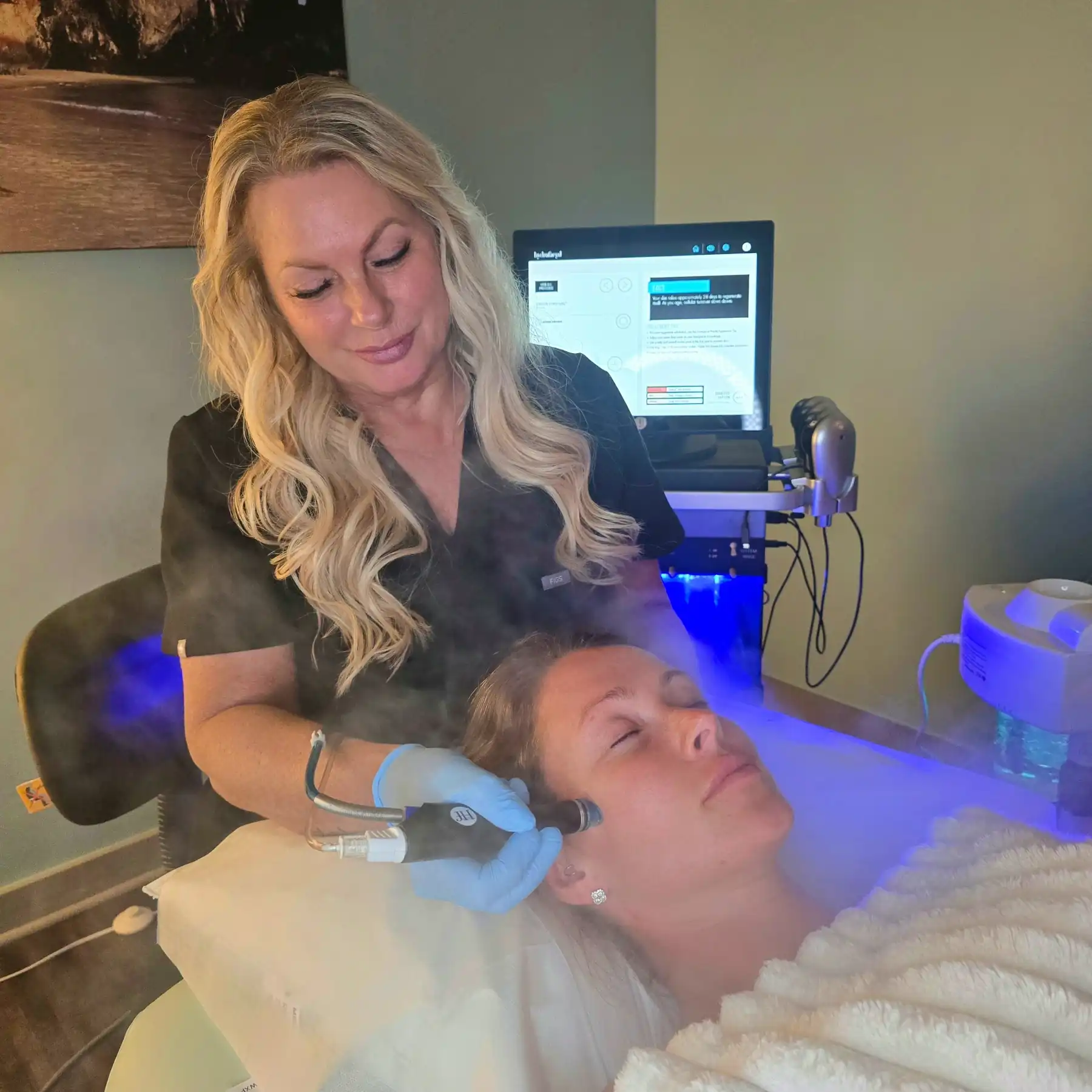 tampa hydrafacial patient model receiving treatment